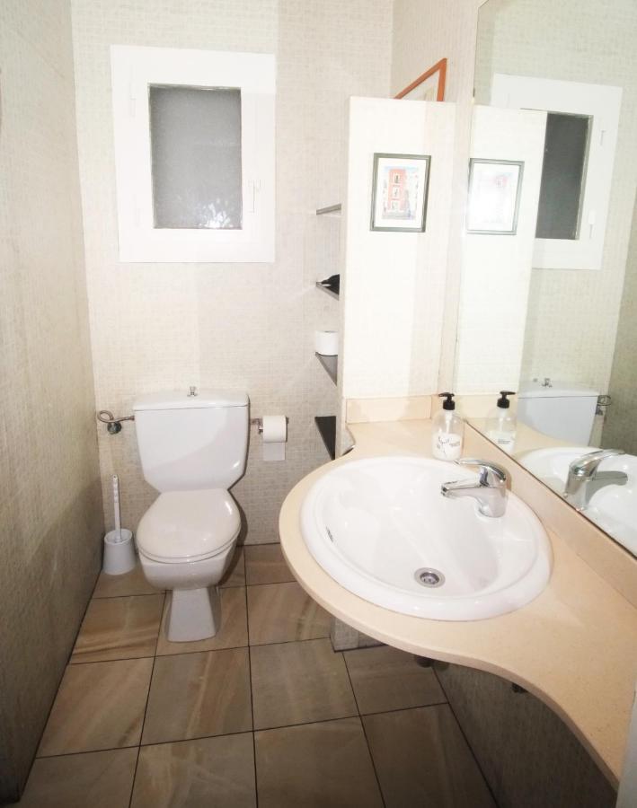 Lovely Apartment at Park Güell Barcelona Exterior foto