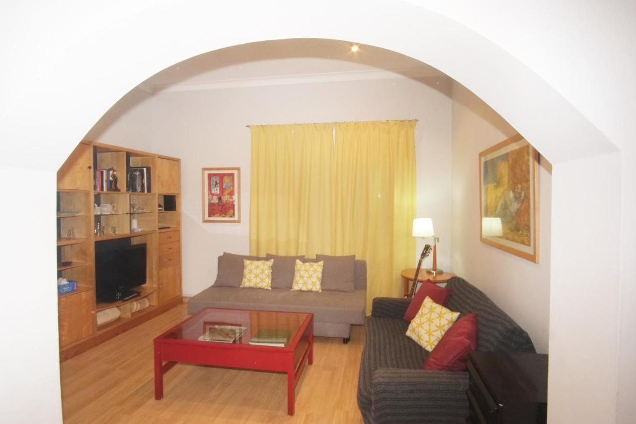 Lovely Apartment at Park Güell Barcelona Exterior foto