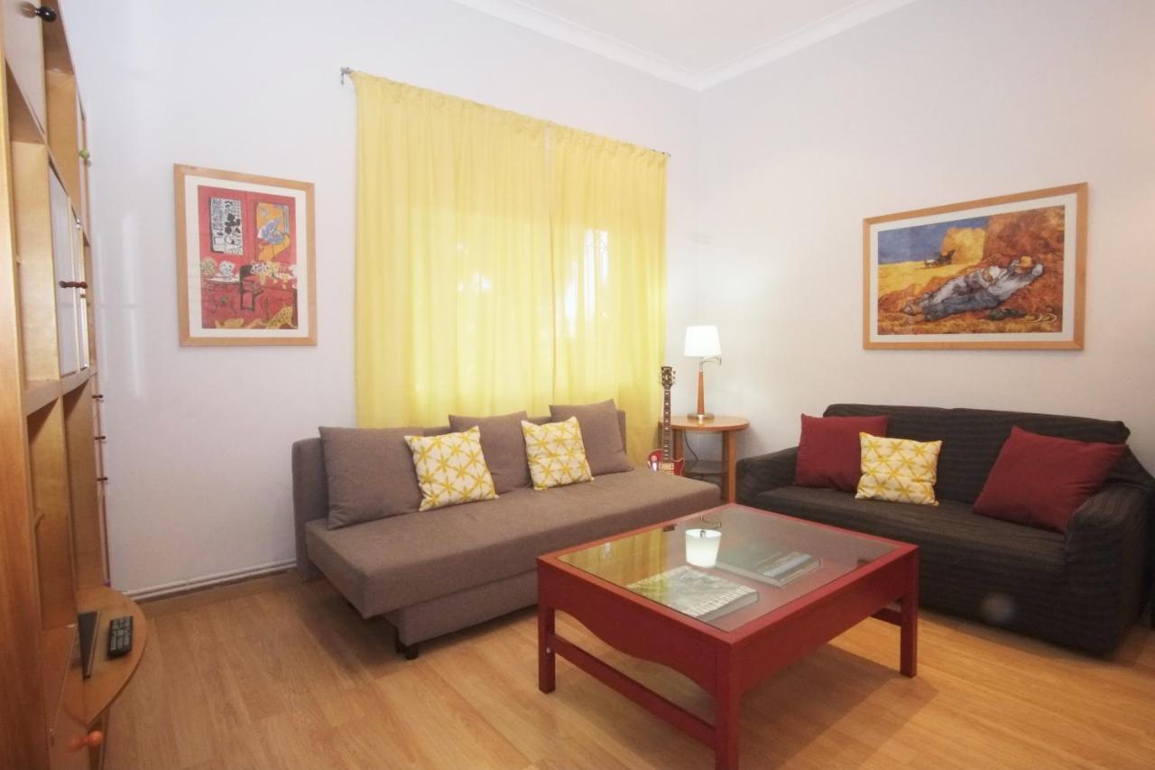 Lovely Apartment at Park Güell Barcelona Exterior foto